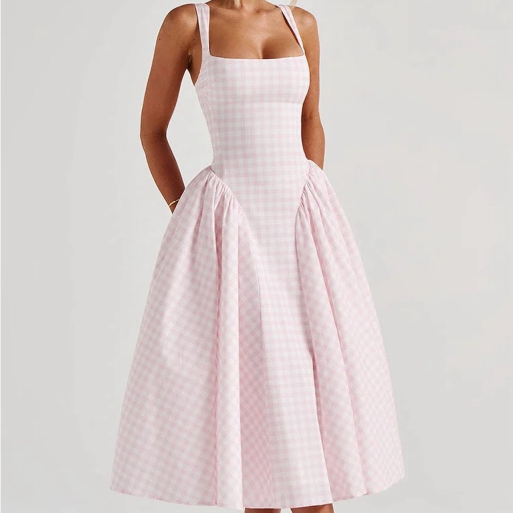 Elegant Pink Checkered Midi Dress